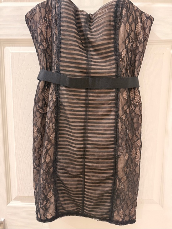 BCBGMaxAzria Other - BCBGMaxAzria Black Sheer Lace Strapless Bandeau
